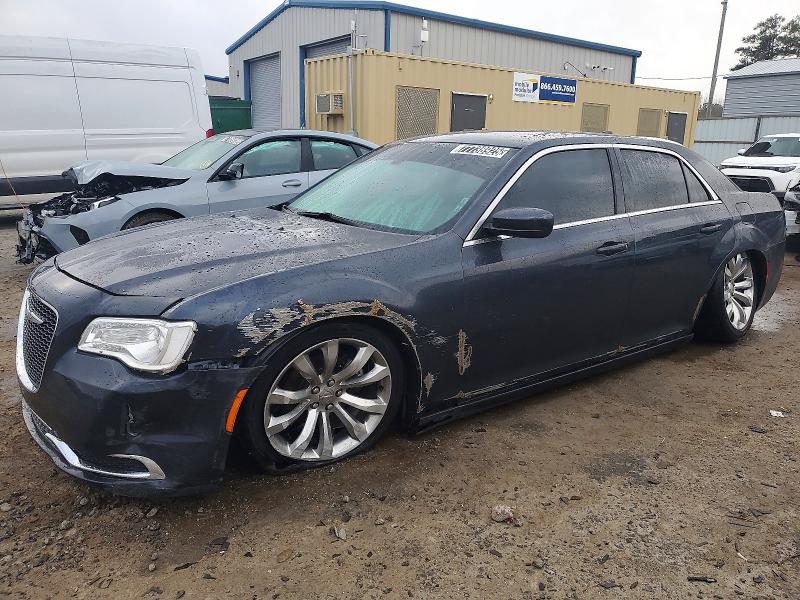 2016 CHRYSLER 300 — VIN 2C3CCAAG7GH314017