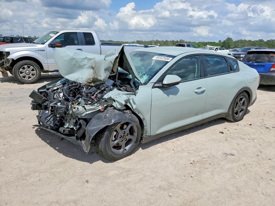 2025 KIA K4 — VIN 3KPFT4DE8SE102879