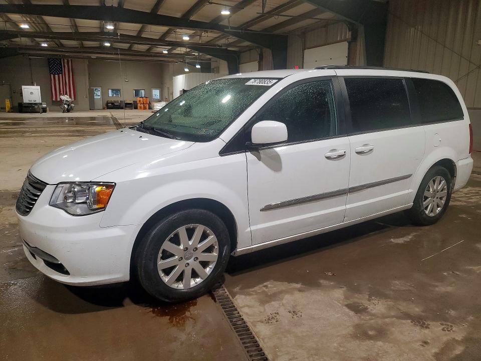2016 CHRYSLER TOWN & COUNTRY — VIN 2C4RC1BG5GR198458