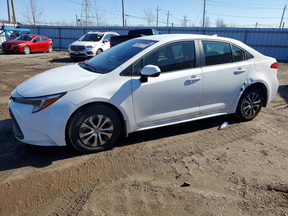 2026 TOYOTA COROLLA HYBRID — VIN JTDBCMFE0T3126338