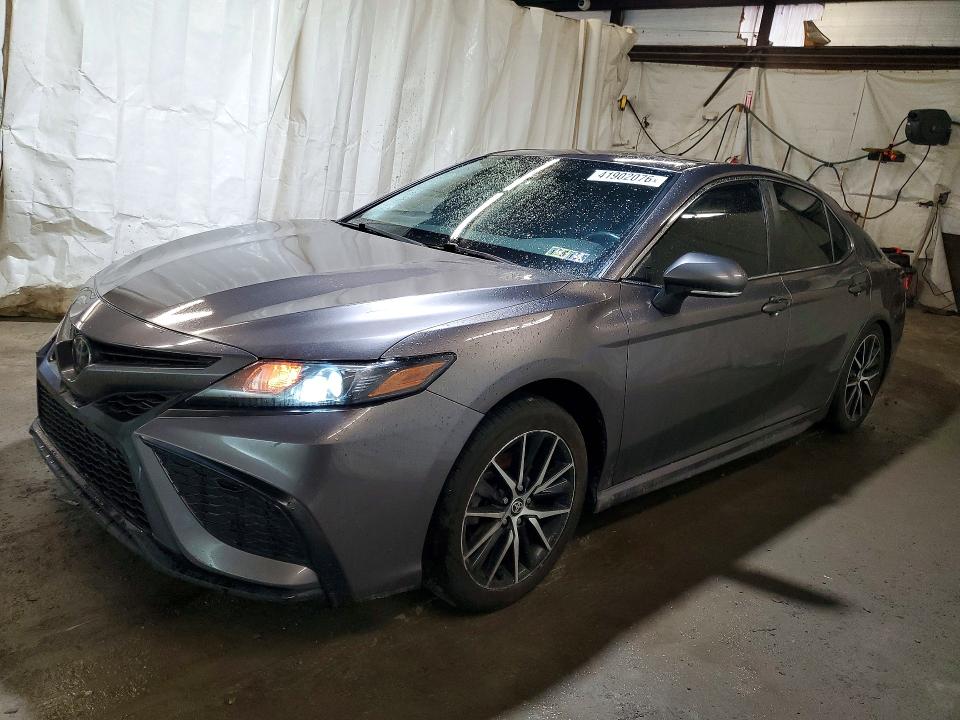 2022 TOYOTA CAMRY — VIN 4T1G11AKXNU067928