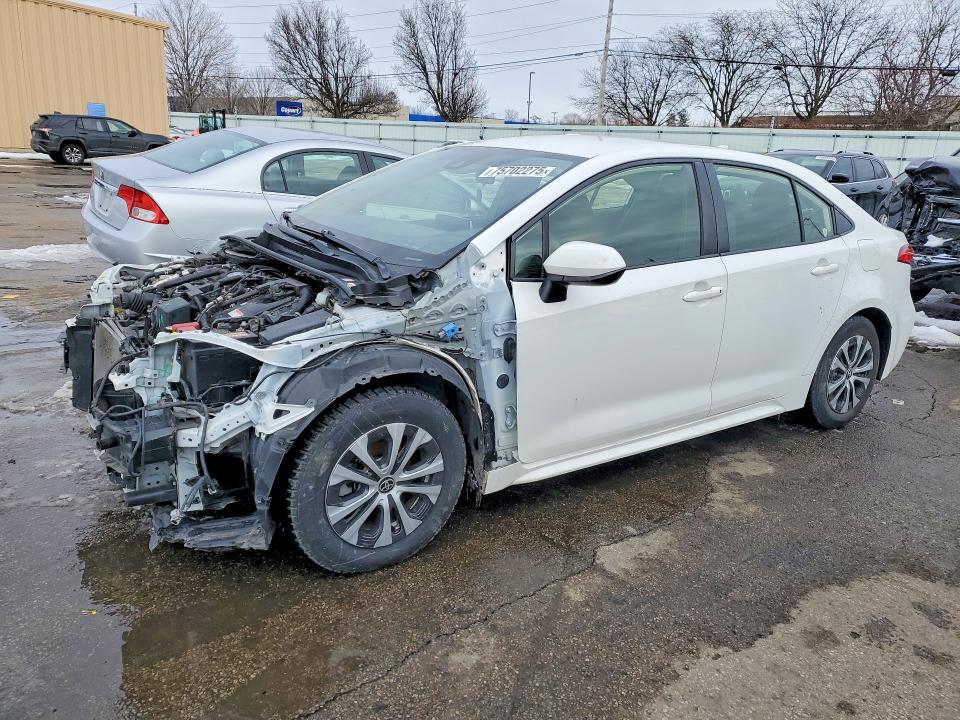2021 TOYOTA COROLLA HYBRID — VIN JTDEAMDE2MJ033288