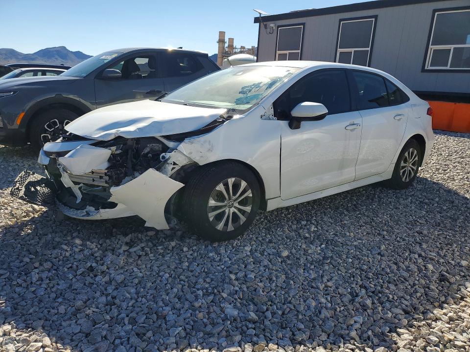 2022 TOYOTA COROLLA HYBRID — VIN JTDEAMDE9N3002853