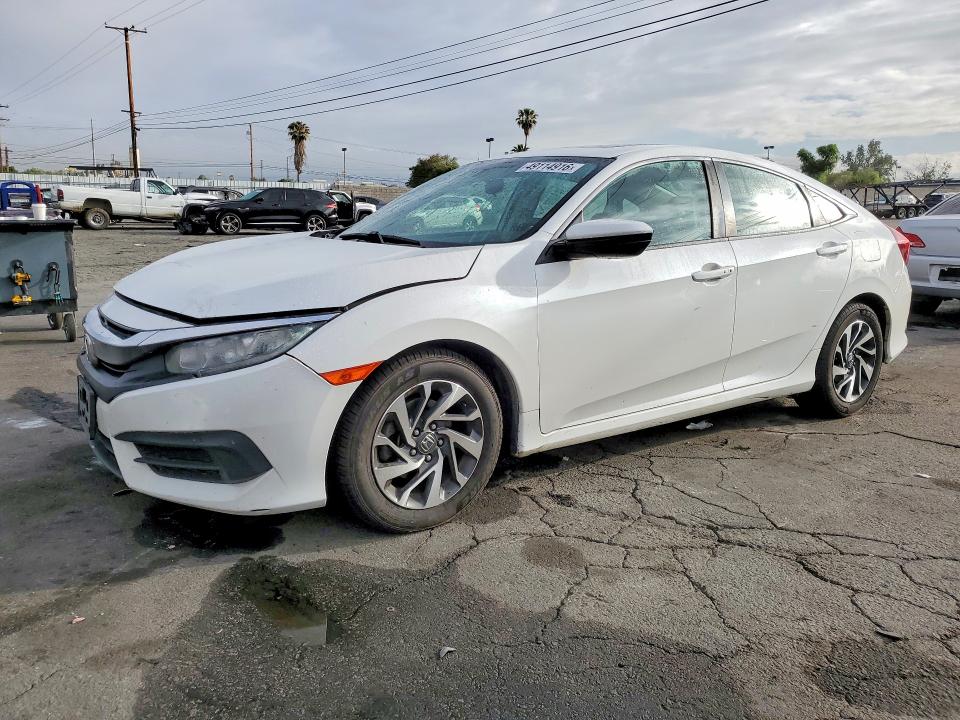 2018 HONDA CIVIC — VIN 2HGFC2F70JH522997