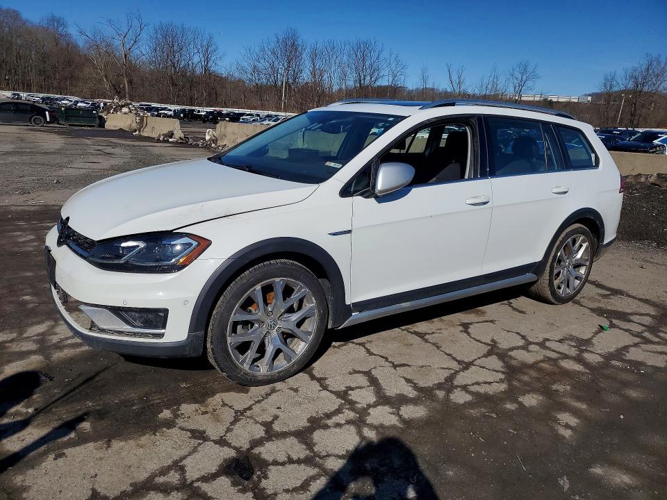 2019 VOLKSWAGEN GOLF ALLTRACK — VIN 3VWH17AU0KM515295