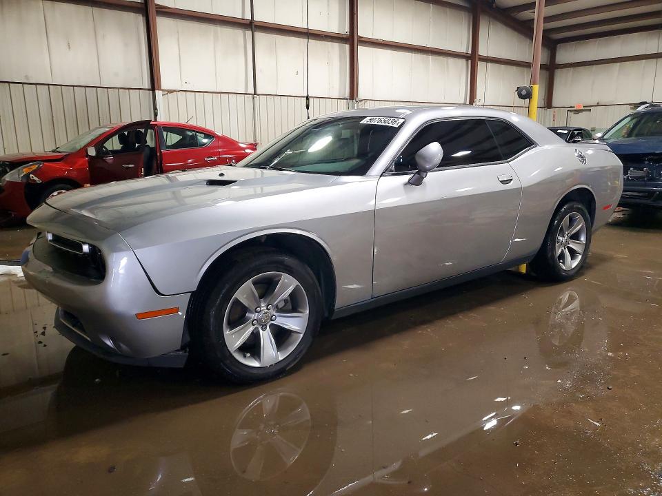 2016 DODGE CHALLENGER — VIN 2C3CDZAG6GH195758