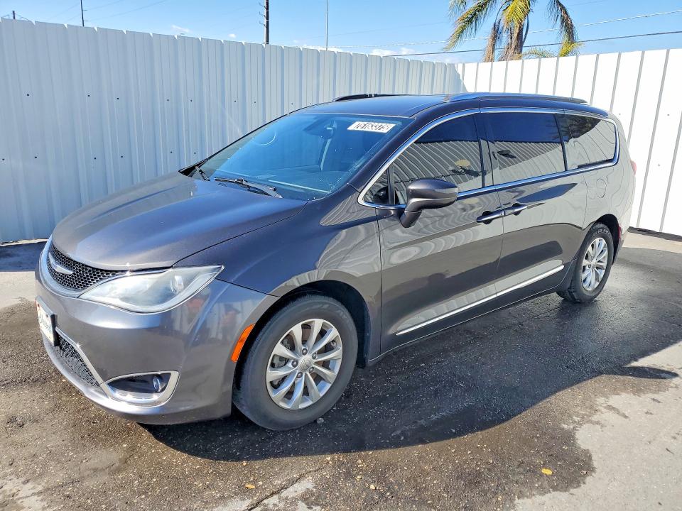 2019 CHRYSLER PACIFICA — VIN 2C4RC1BG0KR651961