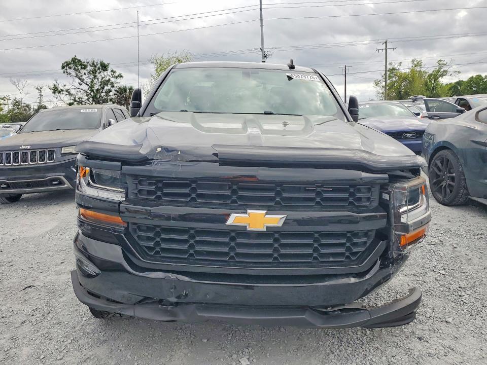 2GCVKMEC9K1172965