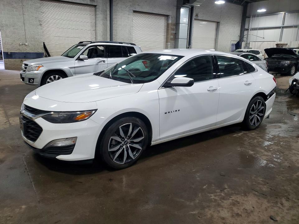 1G1ZG5ST3PF153852