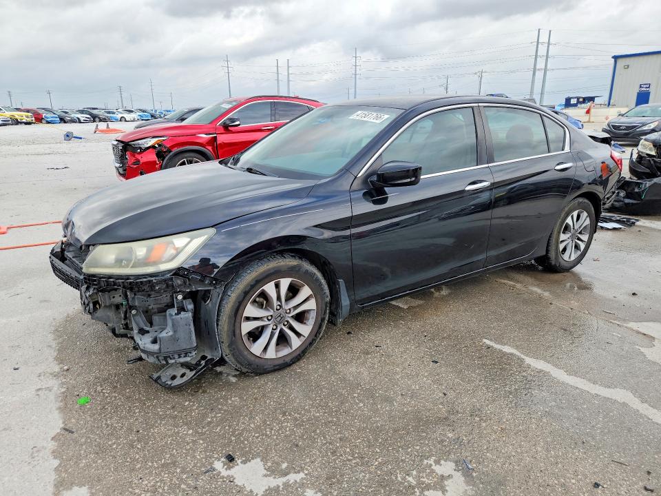 2015 HONDA ACCORD — VIN 1HGCR2F32FA111623