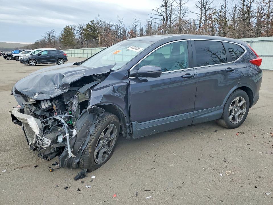 2018 HONDA CR-V — VIN 7FARW2H56JE026143
