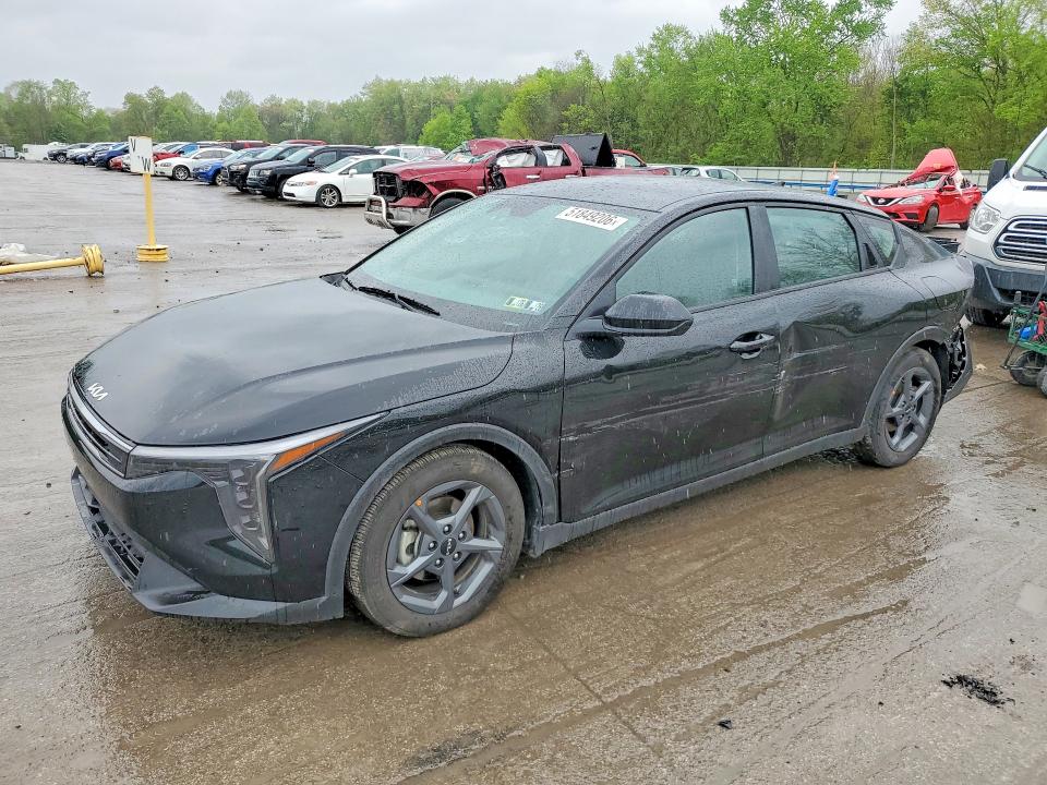 2025 KIA K4 — VIN 3KPFT4DEXSE196053