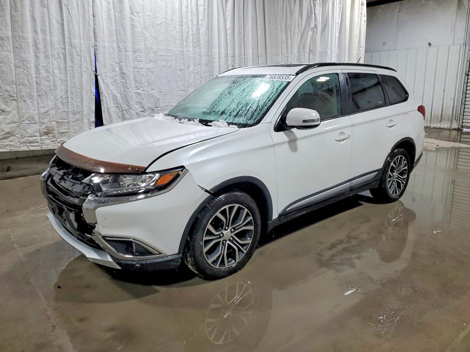 2016 MITSUBISHI OUTLANDER — VIN JA4AZ3A35GZ010740