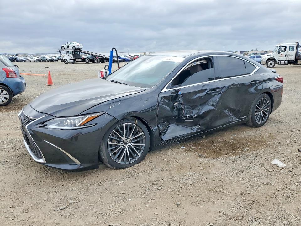2022 LEXUS ES 300H — VIN 58ADA1C11NU018813
