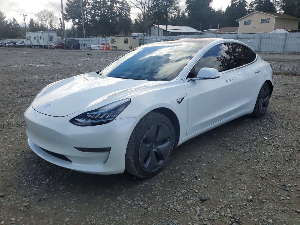 2018 TESLA MODEL 3 — VIN 5YJ3E1EA2JF051945
