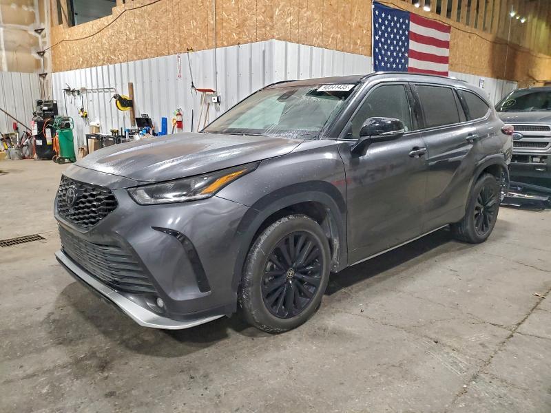 2025 TOYOTA HIGHLANDER — VIN 5TDKDRBH1SS586549