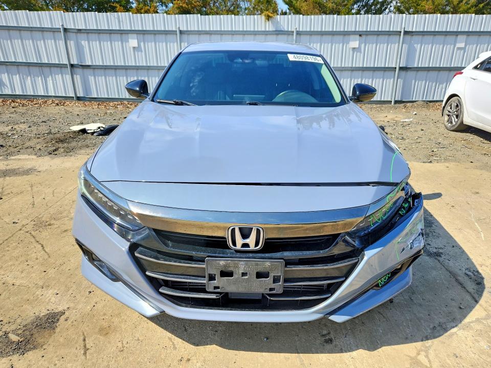 1HGCV1F46NA070135