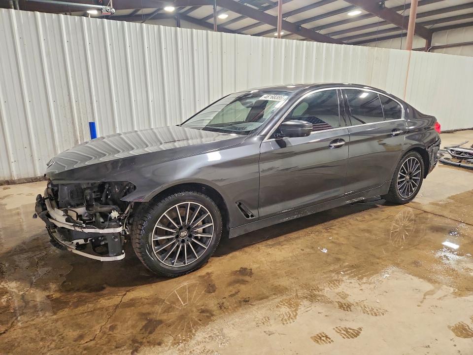 2017 BMW 540 — VIN WBAJE5C37HG916621