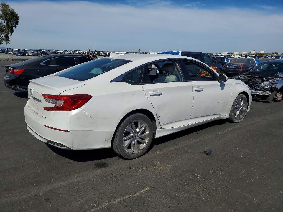 1HGCV1F12LA087291