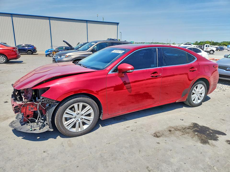 2015 LEXUS ES — VIN JTHBK1GG8F2176995