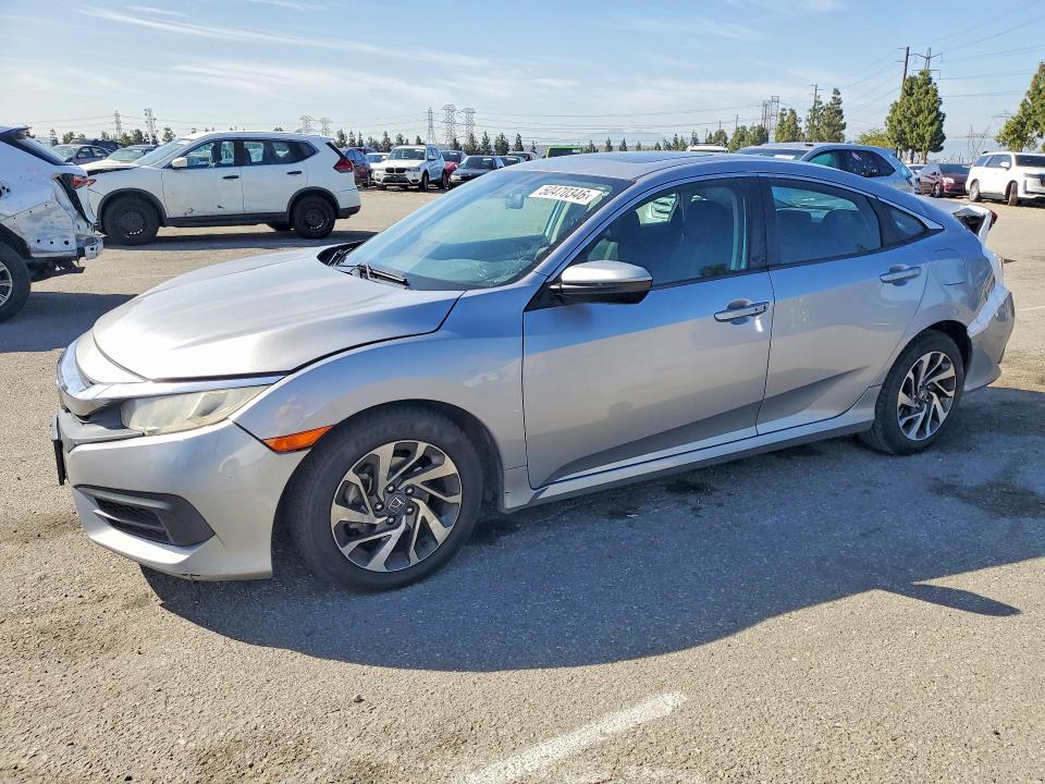 2016 HONDA CIVIC — VIN 2HGFC2F76GH552465