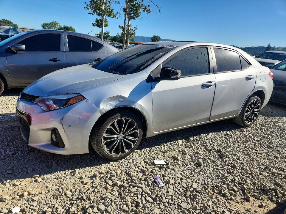 2016 TOYOTA COROLLA — VIN 5YFBURHE4GP566437