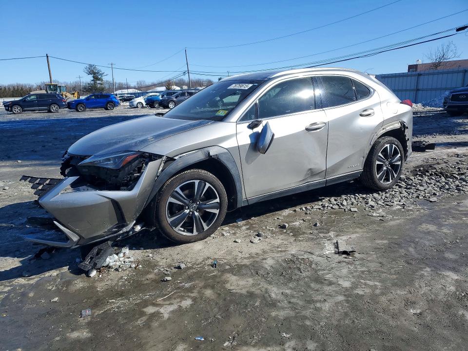 2021 LEXUS UX — VIN JTHP9JBH5M2037986