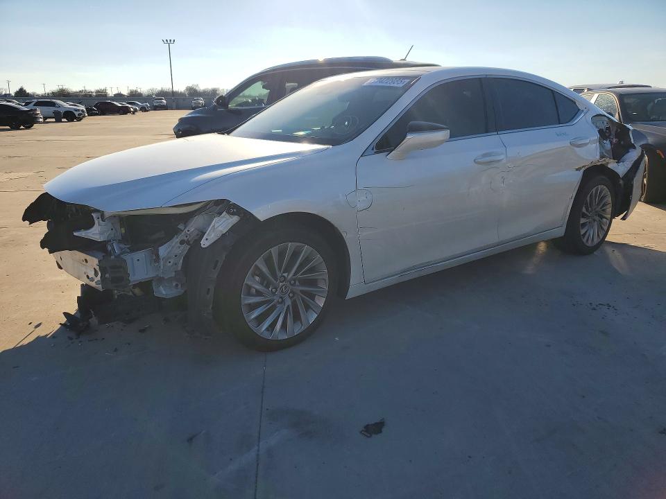 2019 LEXUS ES — VIN 58ABZ1B12KU030093