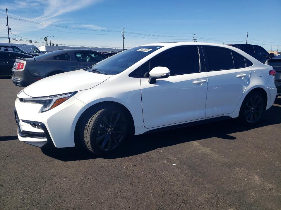 2025 TOYOTA COROLLA HYBRID — VIN JTDBCMFE4SJ040086