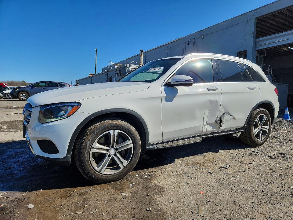 2017 MERCEDES-BENZ GLC — VIN WDC0G4JB1HF196567