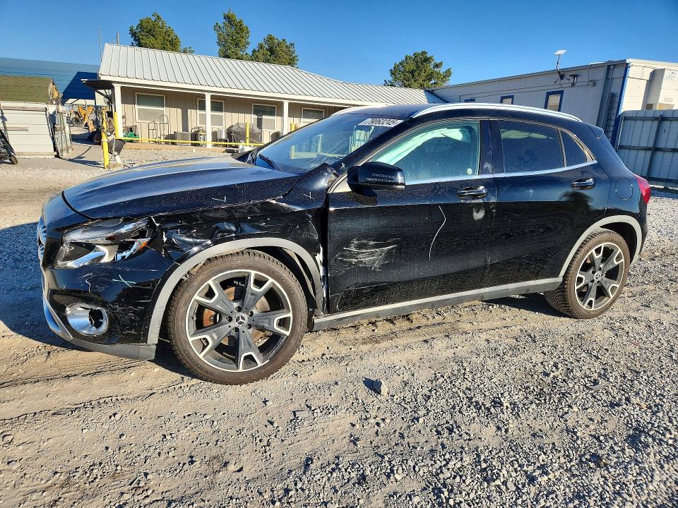 2018 MERCEDES-BENZ GLA — VIN WDCTG4GB9JJ416450