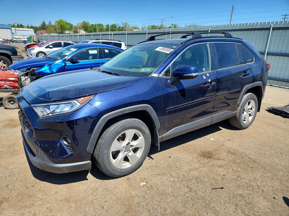 2019 TOYOTA RAV4 — VIN JTMP1RFV6KD038699