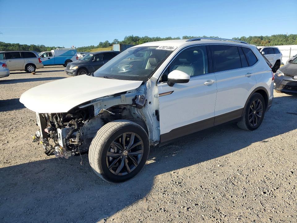 2024 VOLKSWAGEN TIGUAN — VIN 3VV3B7AXXRM137633