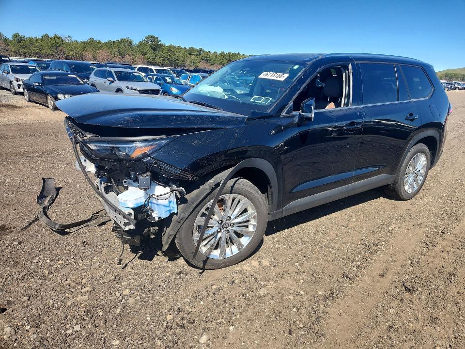 2025 TOYOTA GRAND HIGHLANDER — VIN 5TDAAAB5XSS097109
