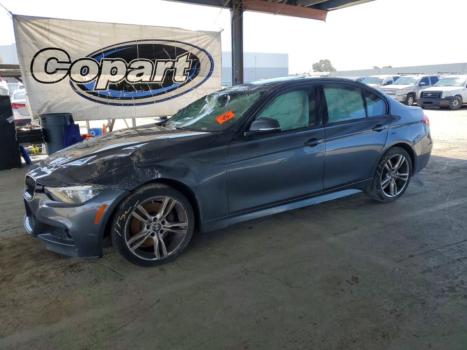 2017 BMW 330 — VIN WBA8B9G33HNU55874