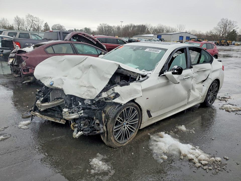 2018 BMW 540 — VIN WBAJE7C50JWC56532