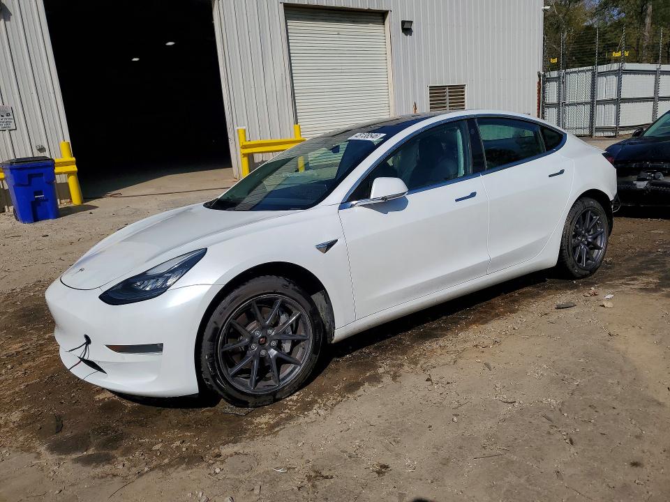 2019 TESLA MODEL 3 — VIN 5YJ3E1EB0KF493875