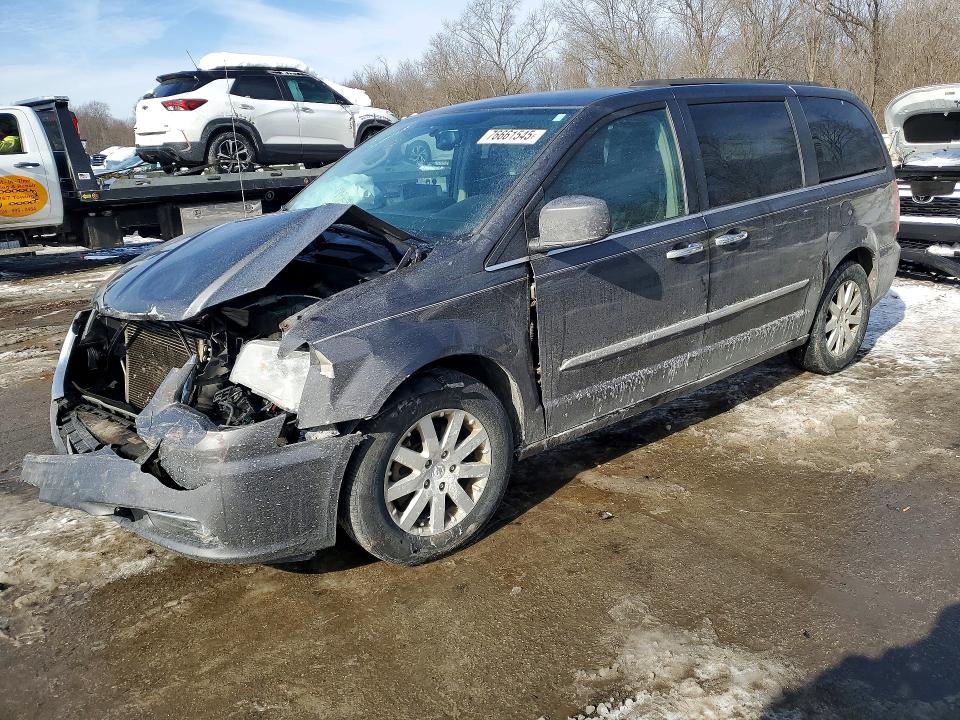 2015 CHRYSLER TOWN & COUNTRY — VIN 2C4RC1BG5FR752550