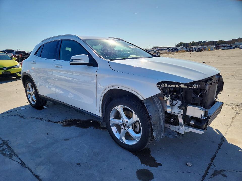 WDCTG4EB0KU005280