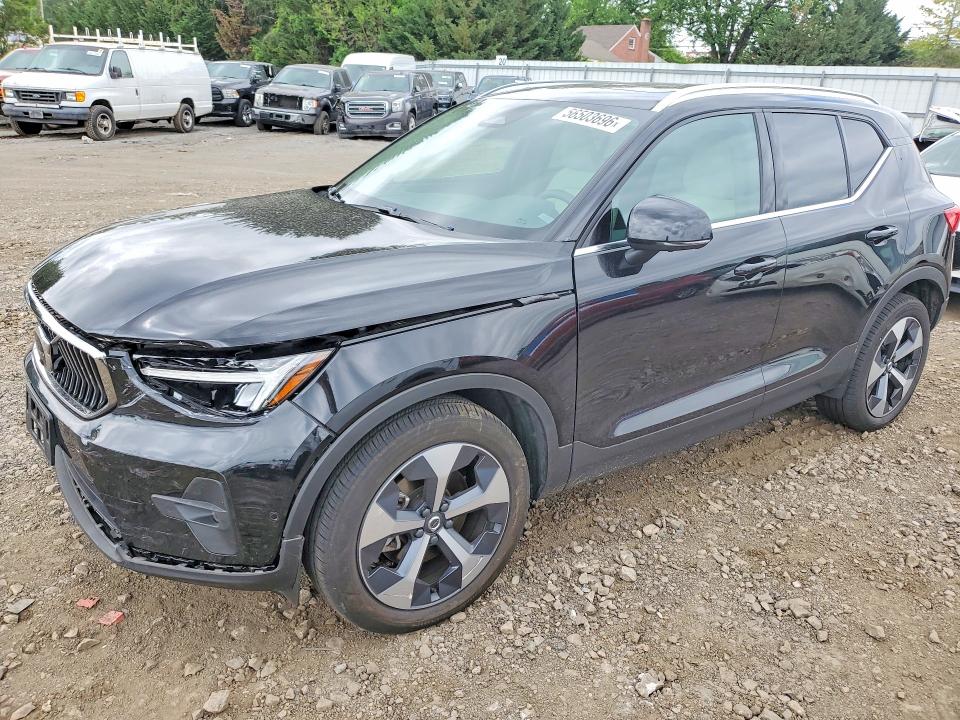 2023 VOLVO XC40 — VIN YV4L12UN1P2943134
