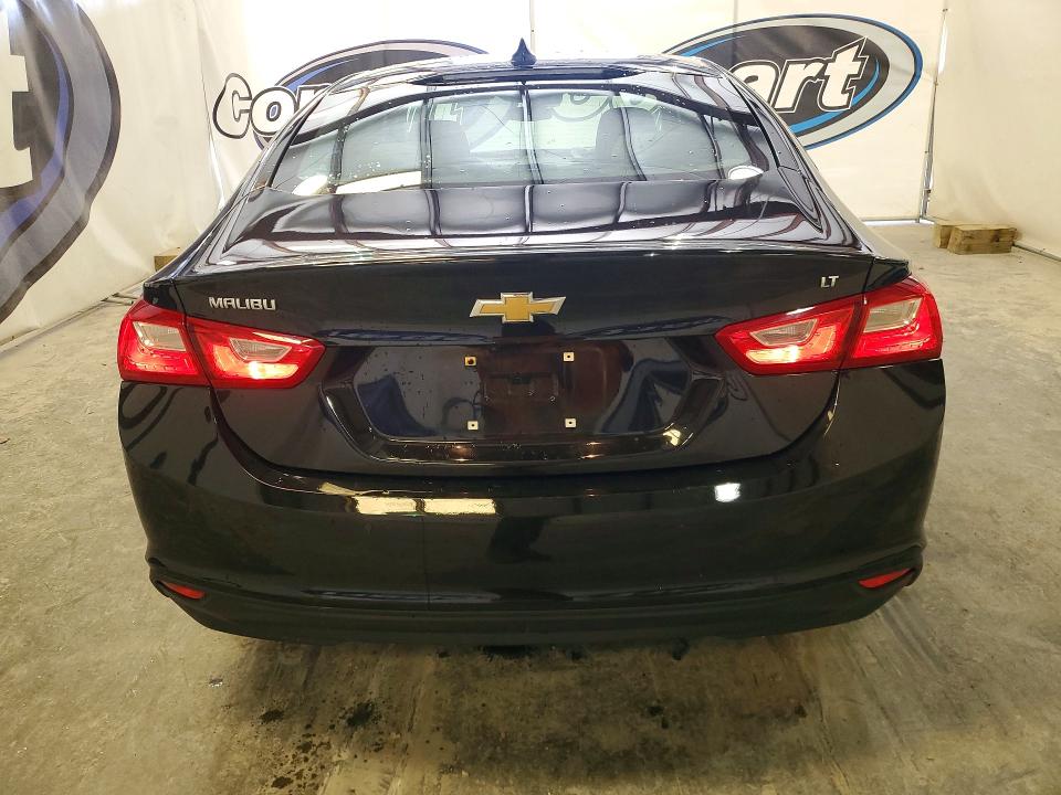 1G1ZD5ST5SF148685