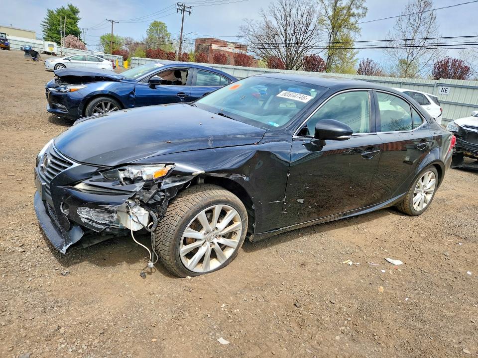 2015 LEXUS IS — VIN JTHCF1D2XF5023874