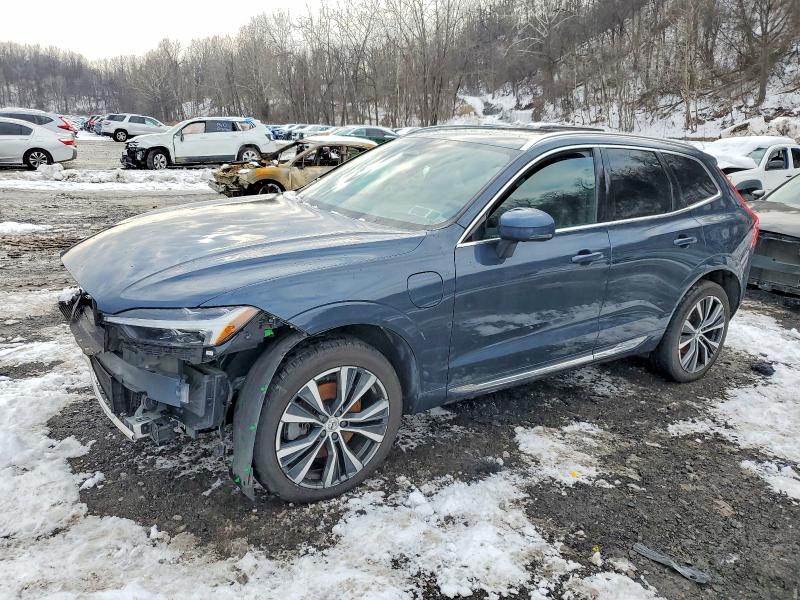2022 VOLVO XC60 T8 RE — VIN YV4H60DZ3N1053204