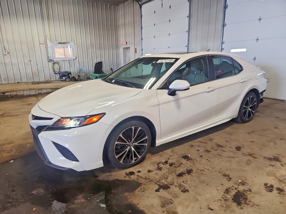 2018 TOYOTA CAMRY — VIN 4T1B11HK8JU572781