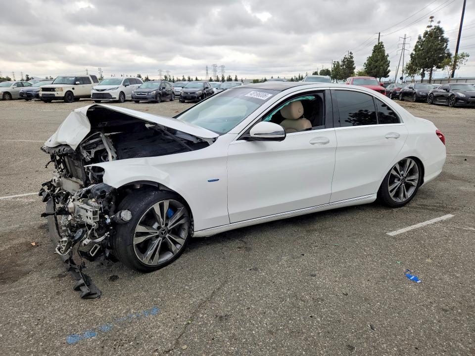 2017 MERCEDES-BENZ C — VIN 55SWF4HB7HU226845