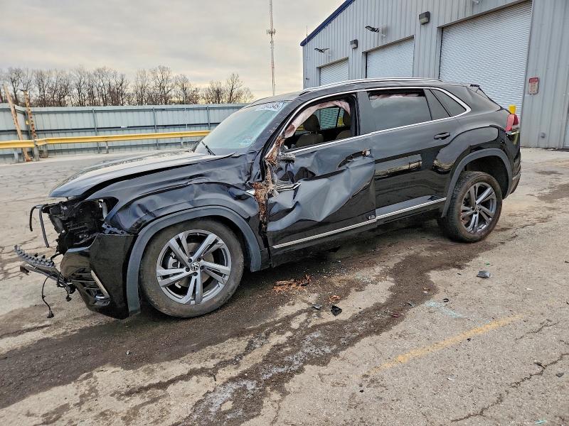 2024 VOLKSWAGEN ATLAS CROSS SPORT — VIN 1V2AE2CA4RC207944