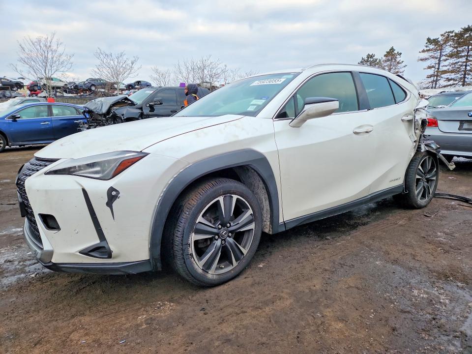 2020 LEXUS UX — VIN JTHP9JBH4L2025830
