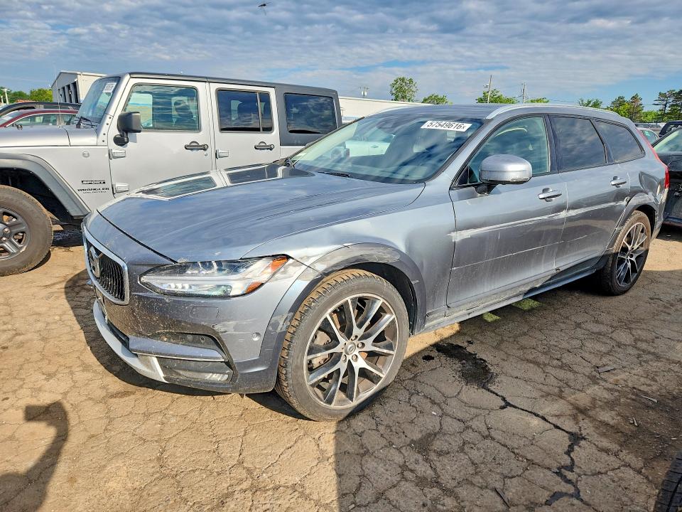2017 VOLVO V90 CROSS COUNTRY — VIN YV4A22NL0H1005151
