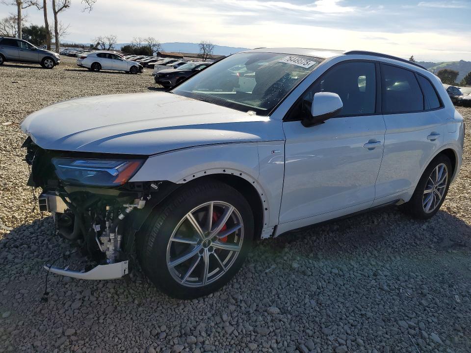 2024 AUDI Q5 E — VIN WA1E2AFY9R2078596