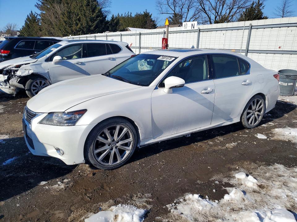 2015 LEXUS GS — VIN JTHBE1BL3FA012135